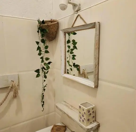 اتاق استاندارد با تخت بزرگ, Frida House