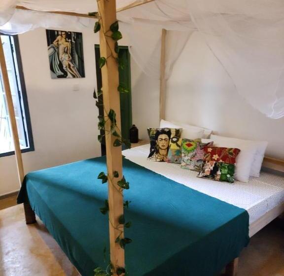 Quarto Economy, Frida House