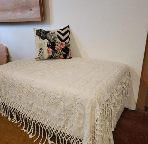 Quarto Deluxe Vista Jardim, Frida House