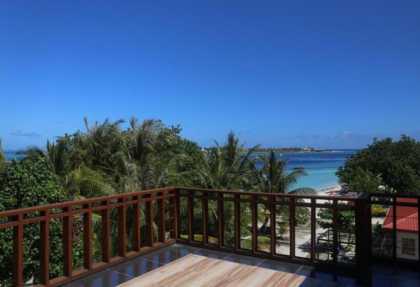 اتاق خانوادگی با چشمانداز دریا, Kudhi Boli Beach House