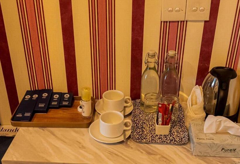 سوییت لوکس, Umet Seaview Hotel With Free Roundtrip Airport Pick Up And Drop Off