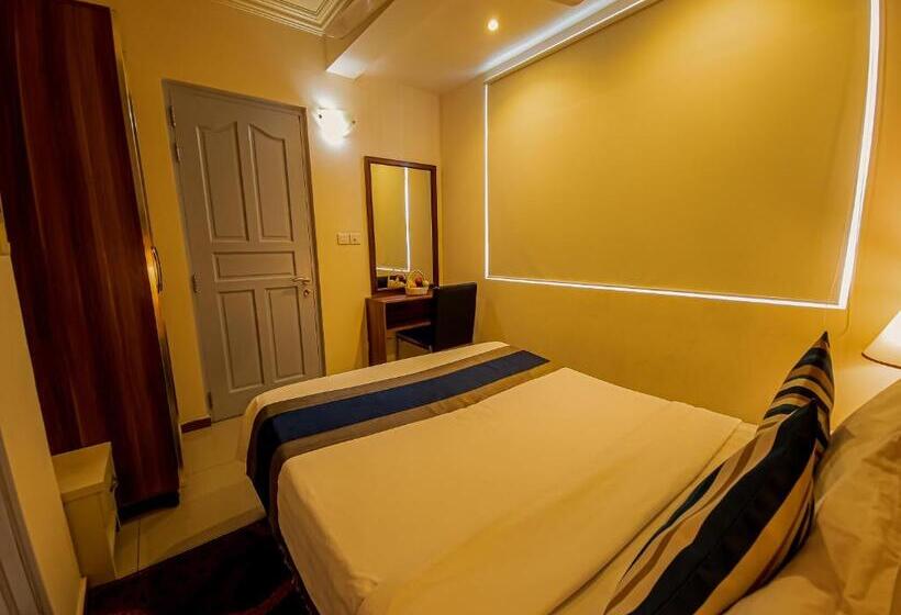 Deluxe Suite Sea View, Umet Seaview Hotel With Free Roundtrip Airport Pick Up And Drop Off