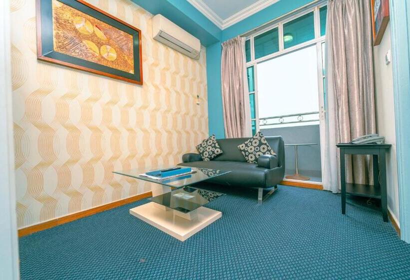 Deluxe Suite Sea View, Umet Seaview Hotel With Free Roundtrip Airport Pick Up And Drop Off