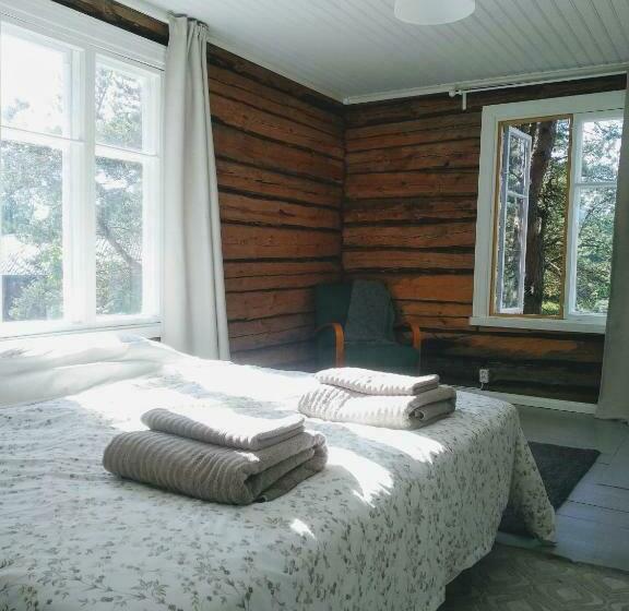 חדר סטנדרט, Hannaksen Tila