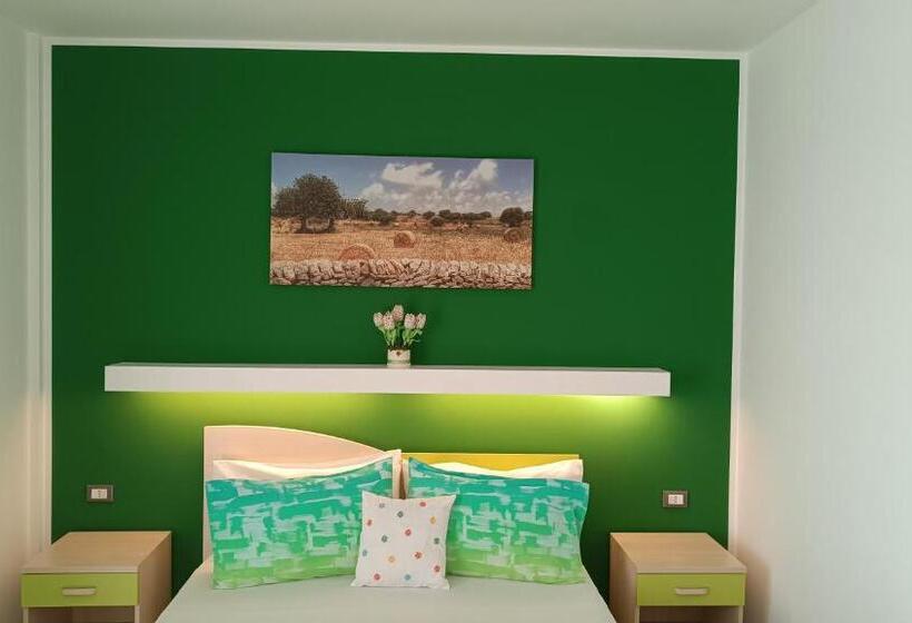 غرفة قياسية, Il Giardino Dei Tramonti