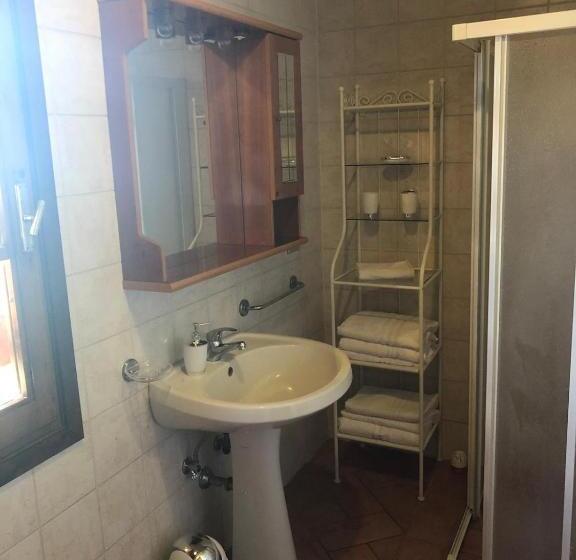 3ベッドルームアパートメント, Podere Boscone