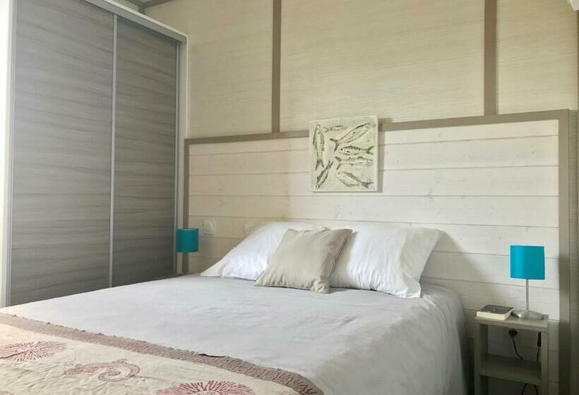 스탠다드 방갈로, Les Suites De Pertamina