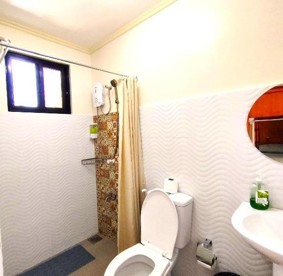 غرفة ديلوكس, Intoy S Place