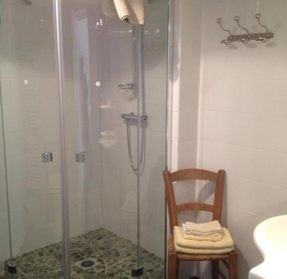 带花园景观的标准三人间, B&b Château Pierre De Lune