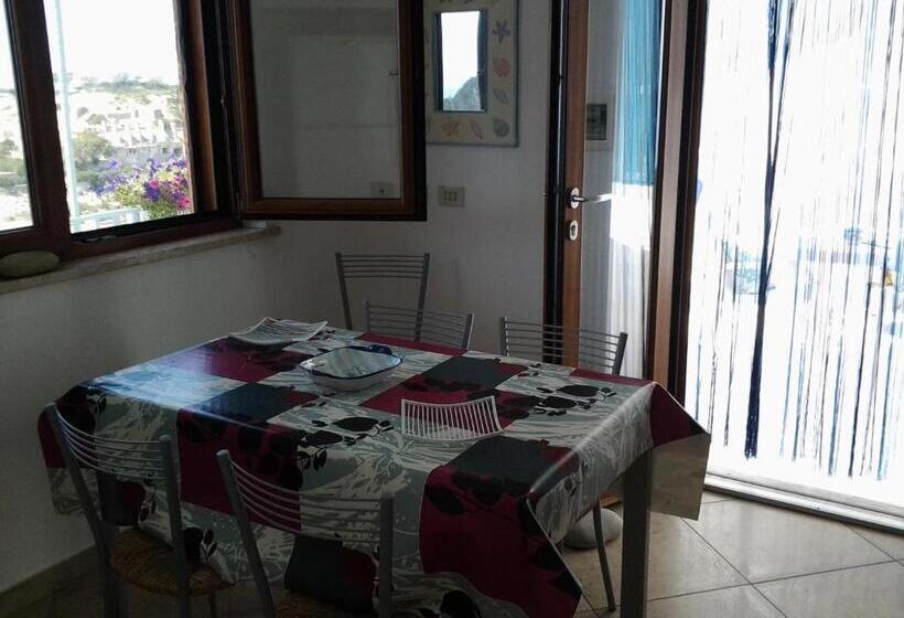 آپارتمان 1 خوابه با چشمانداز دریا, Ponza Le Forna