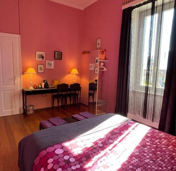 Quarto Estandar Vista Jardim, Villa Art è
