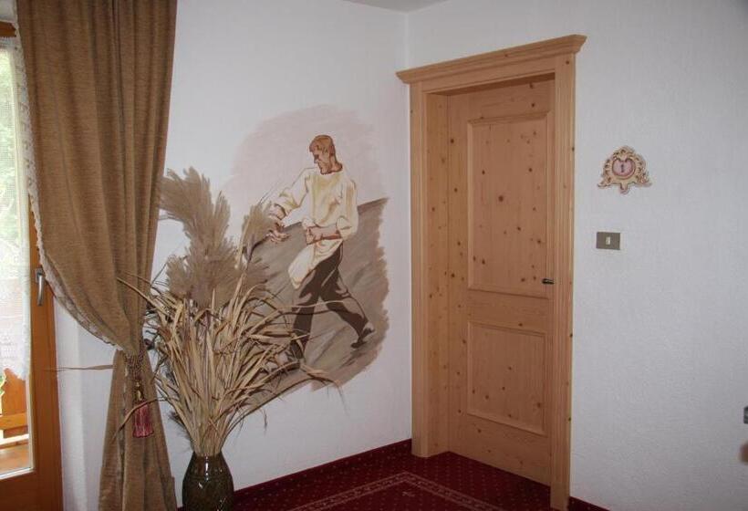 آپارتمان 1 خوابه با بالکن, Mair Am Hof