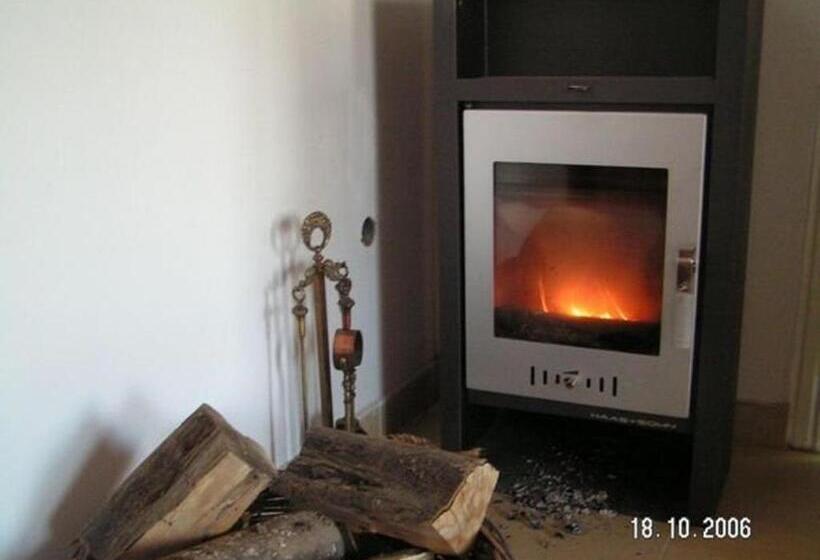 キャビン, Helesfa Vendégház