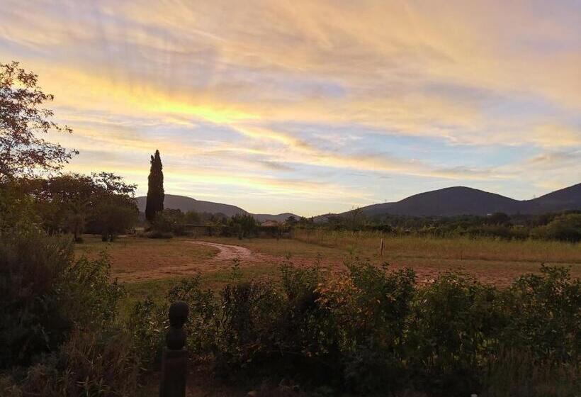 Номер Стандарт Вид на Сад, Le Clos De La Chardonnière