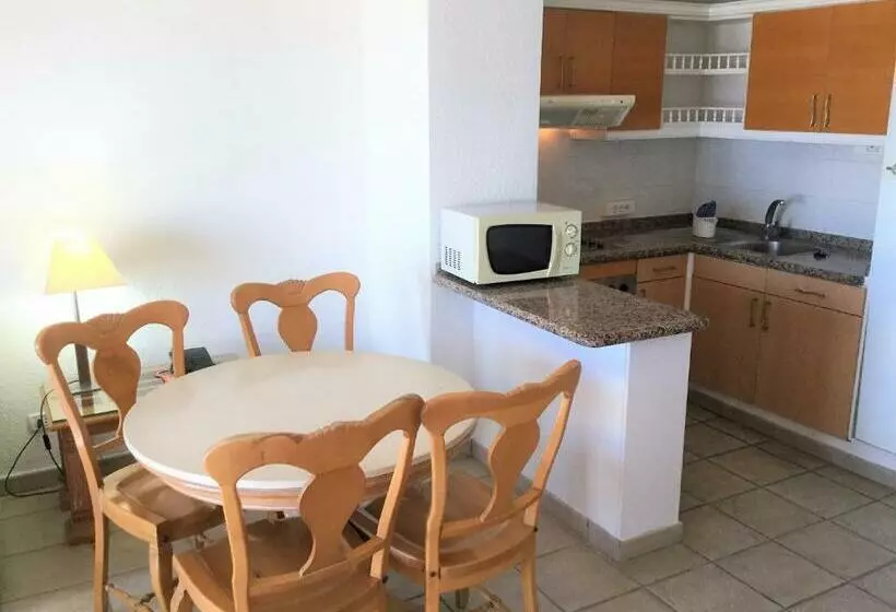 آپارتمان 1 خوابه با چشم‌انداز دریا, Ona Beverly Hills Suites
