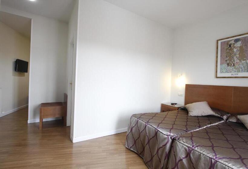 اتاق سوپریور خانوادگی, Rincon De Gran Via