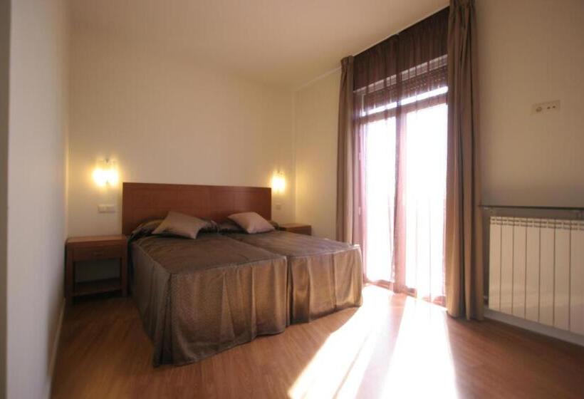 اتاق سوپریور خانوادگی, Rincon De Gran Via