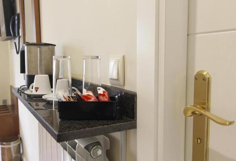 اتاق استاندارد, Rincon De Gran Via