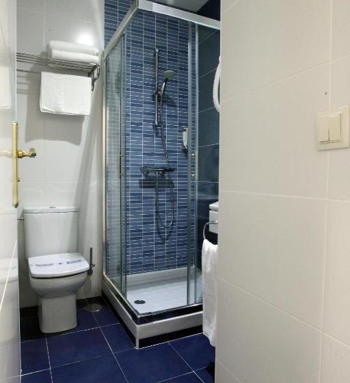 اتاق استاندارد یک نفره, Rincon De Gran Via