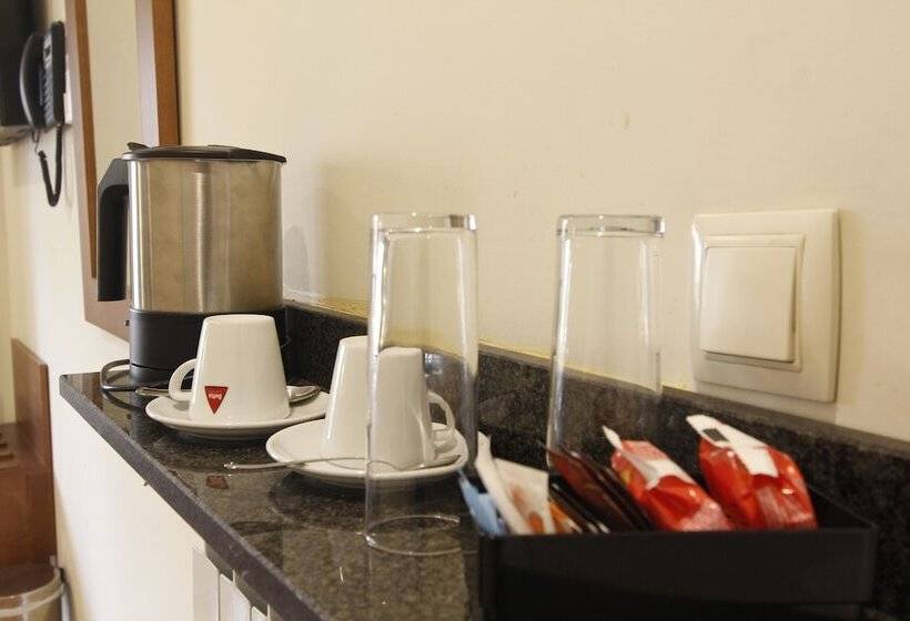 اتاق استاندارد, Rincon De Gran Via