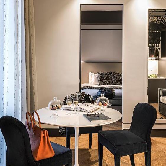 バルコニー付スイート, Corso 281 Luxury Suites