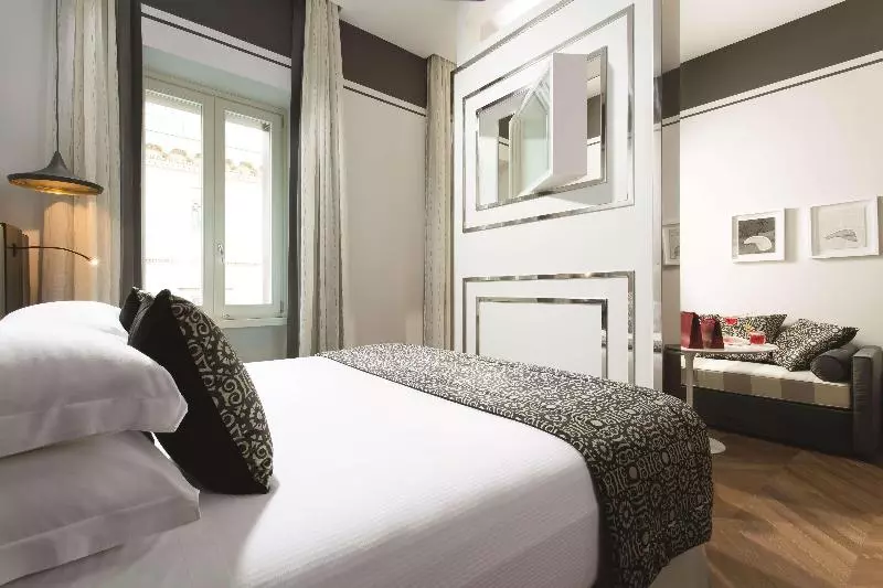 エクゼクティブスイート, Corso 281 Luxury Suites