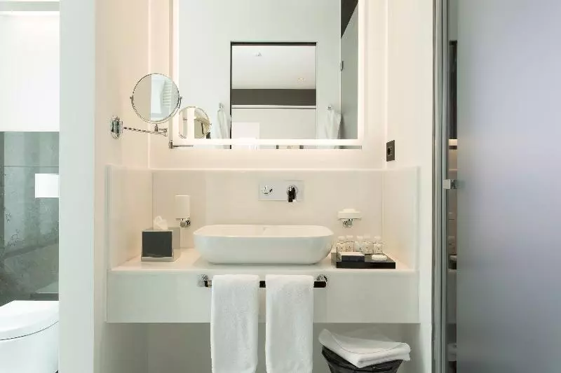 デラックススタジオ, Corso 281 Luxury Suites