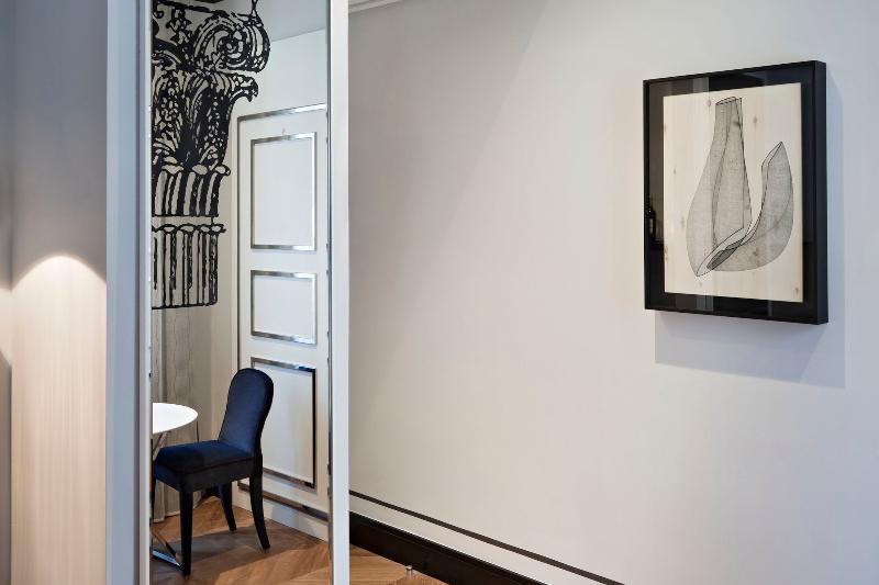 デラックススタジオ, Corso 281 Luxury Suites