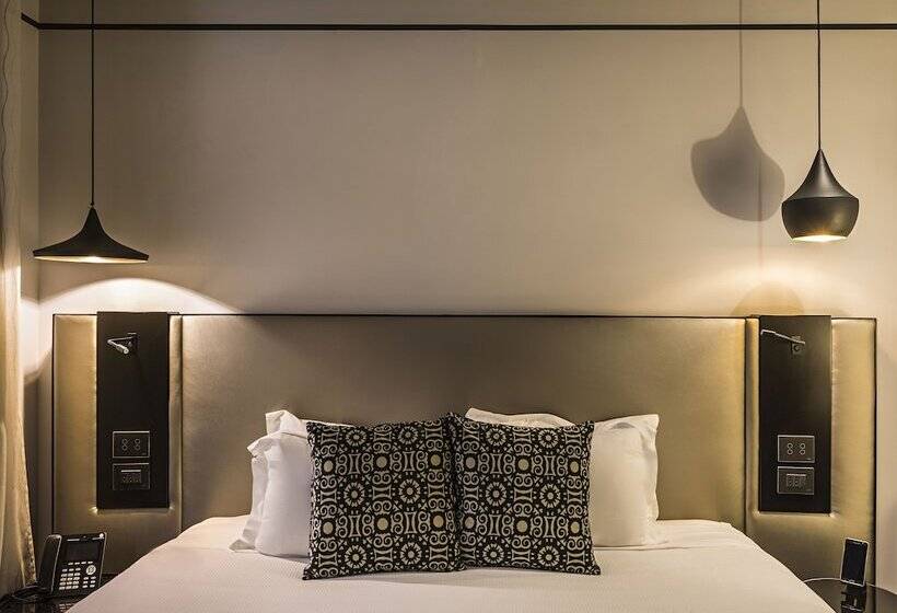 デラックススタジオ, Corso 281 Luxury Suites