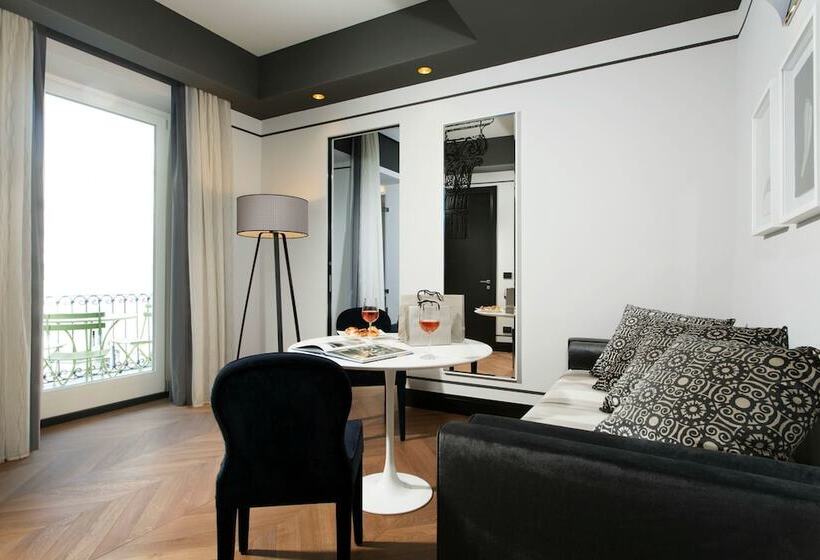 デラックススイート, Corso 281 Luxury Suites