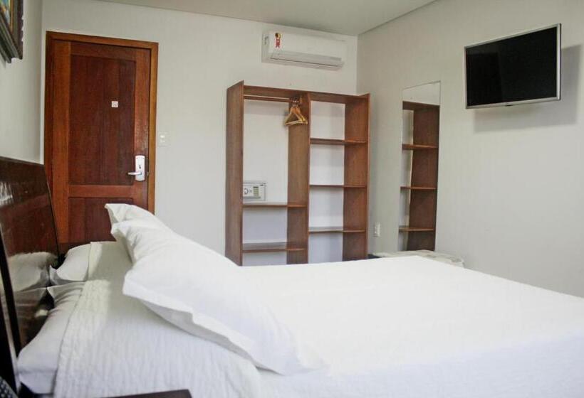 חדר סטנדרט, La Dolce Vita