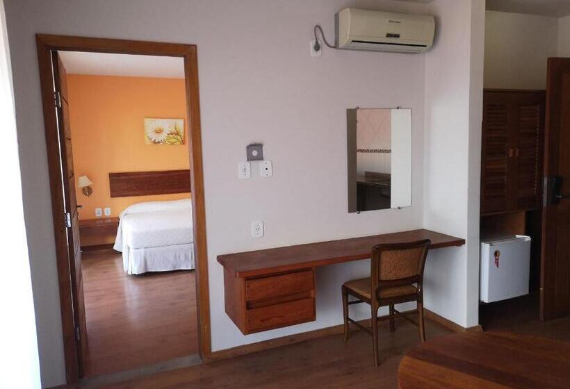 סוויטת ג'וניור, La Dolce Vita