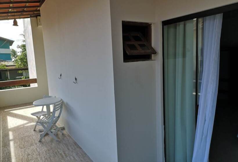 חדר אקזקיוטיב, La Dolce Vita