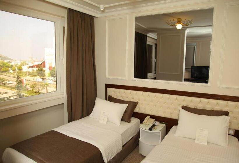 اتاق استاندارد, North Point