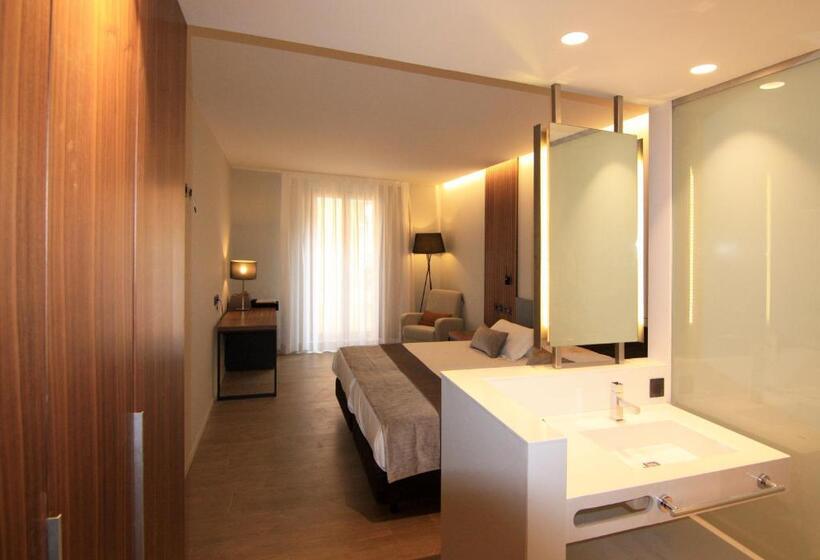 标准间, Raval De La Mar