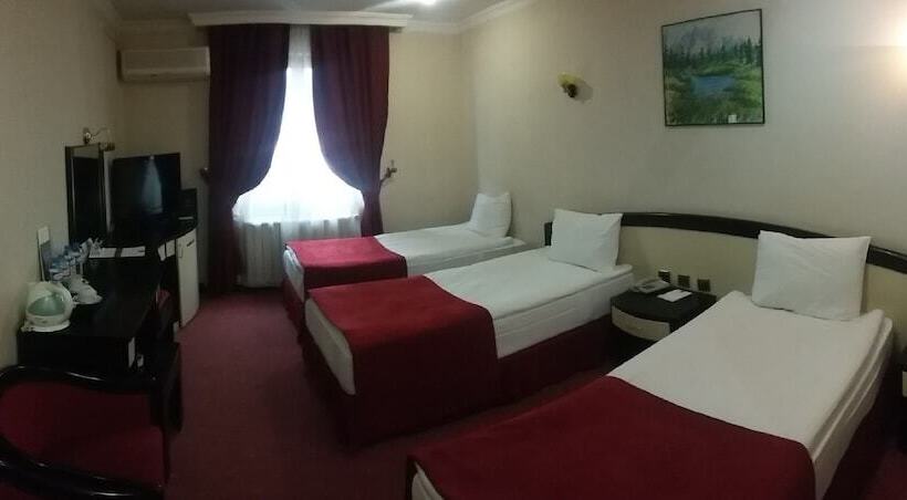 스탠다드 트리플 룸, Saffron