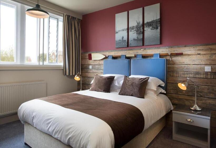 غرفة قياسية, The Ship & Trades