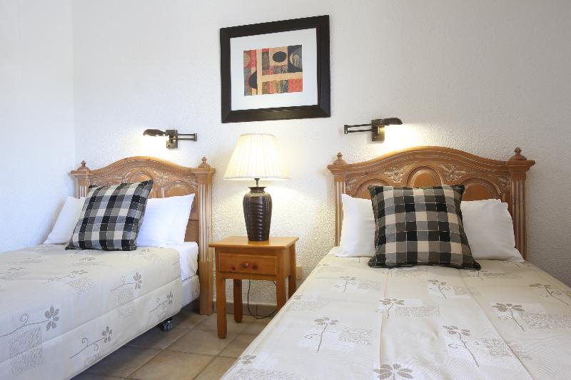 דירת חדר נוף לים, Beverly Hills Suites   Excel Hotels & Resorts