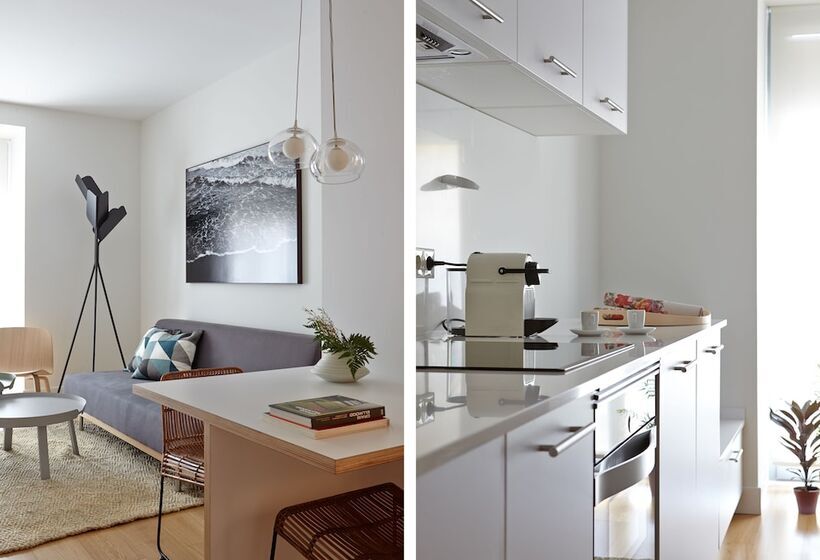 استودیوی استاندارد, 60 Balconies Art