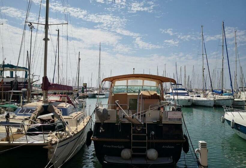 آپارتمان 1 خوابه با چشمانداز دریا, Apartamento Marina Vip