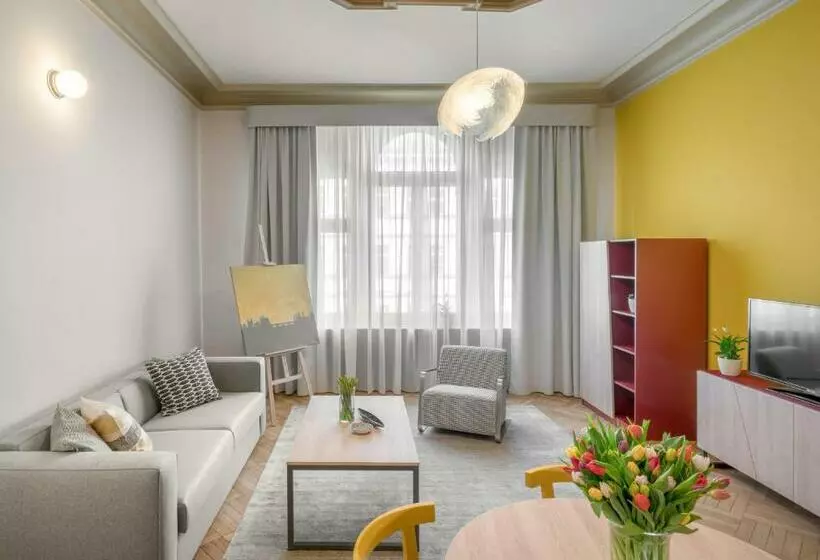آپارتمان 1 خوابه, Art House Apartments By Adrez Living
