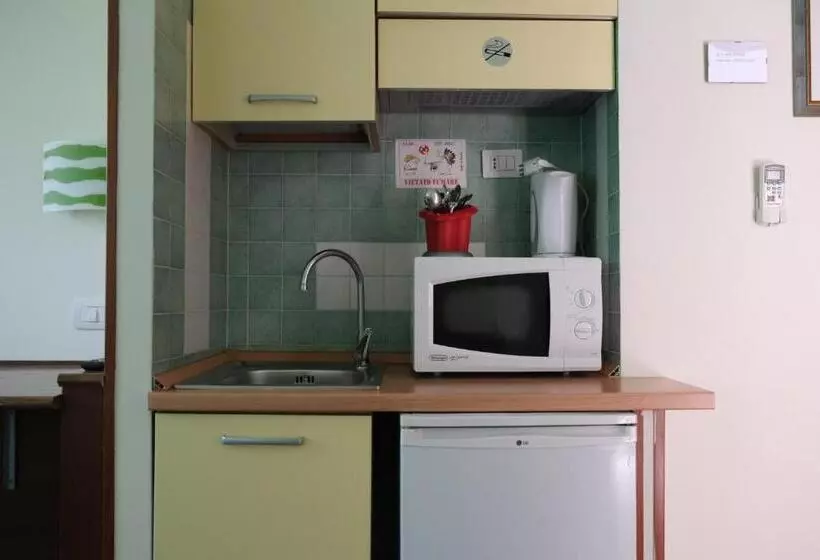 اتاق استاندارد سه نفره, B&b La Porta