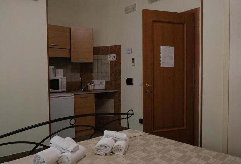 スタンダードトリプルルーム, B&b La Porta