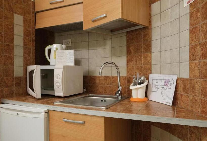 スタンダードトリプルルーム, B&b La Porta