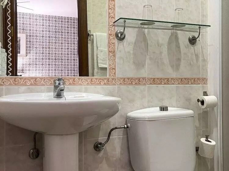 エコノミールーム, Beatriz Charming Hostal
