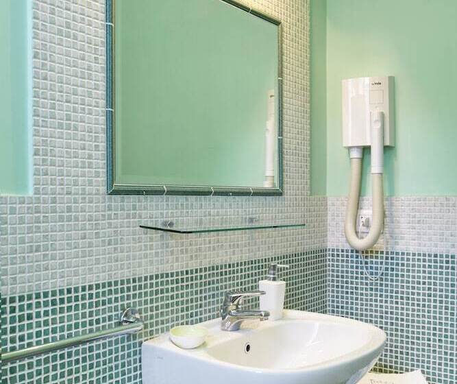 スタンダードルーム, 21 Aprile Accommodation