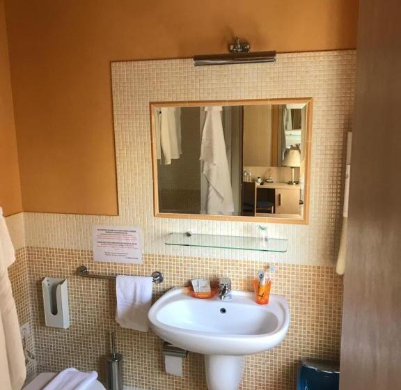 エコノミールーム, 21 Aprile Accommodation