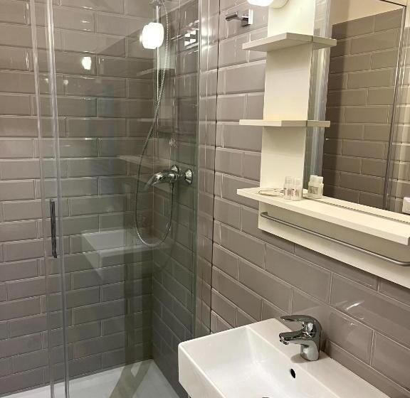 スタンダードルーム, Domus Avi   Guest House