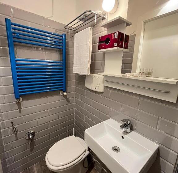 スタンダードルーム, Domus Avi   Guest House