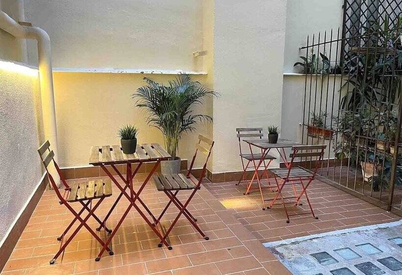 スタンダードルーム, Domus Avi   Guest House